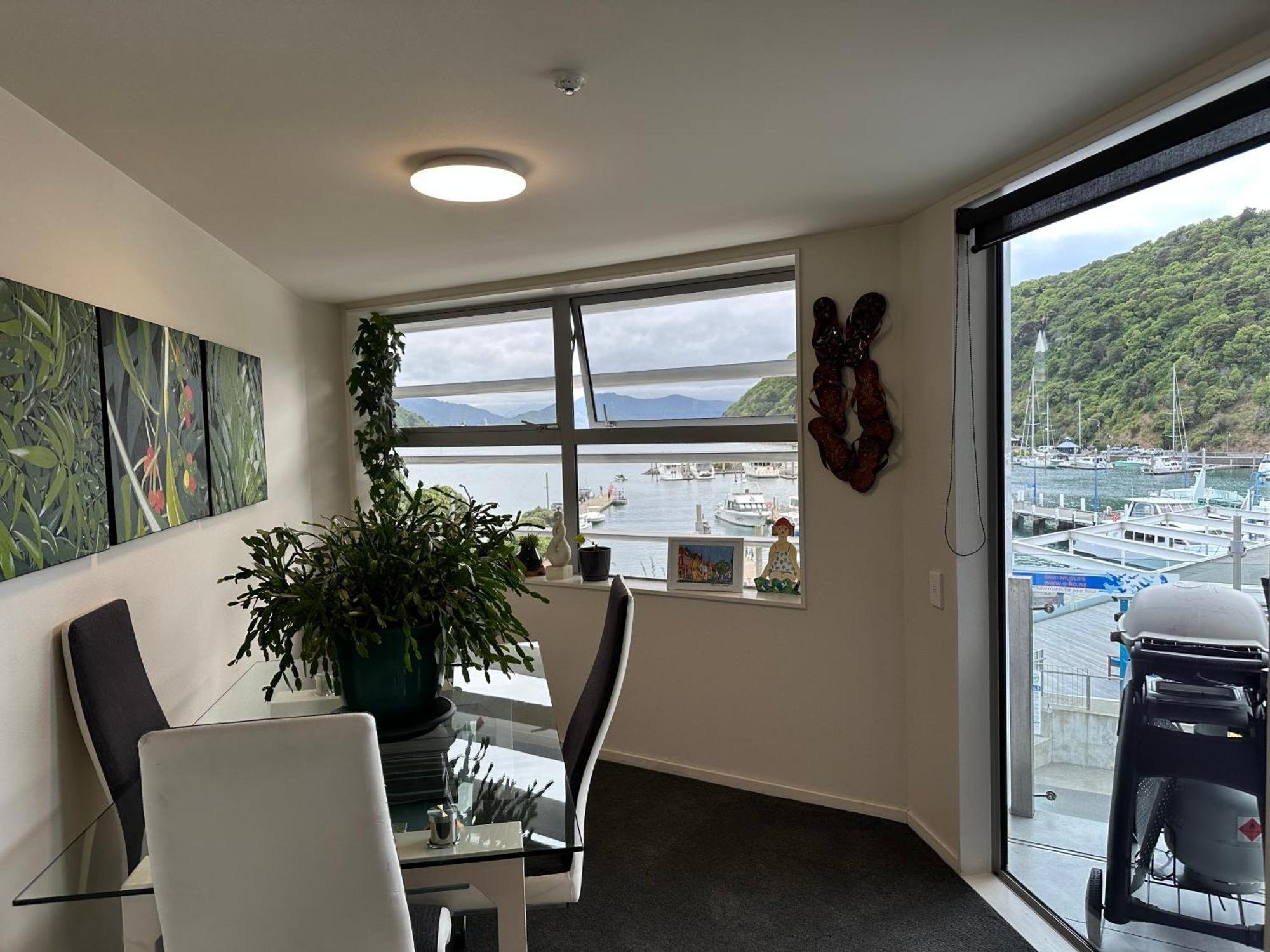 Picton Waterfront Apartments Exteriör bild