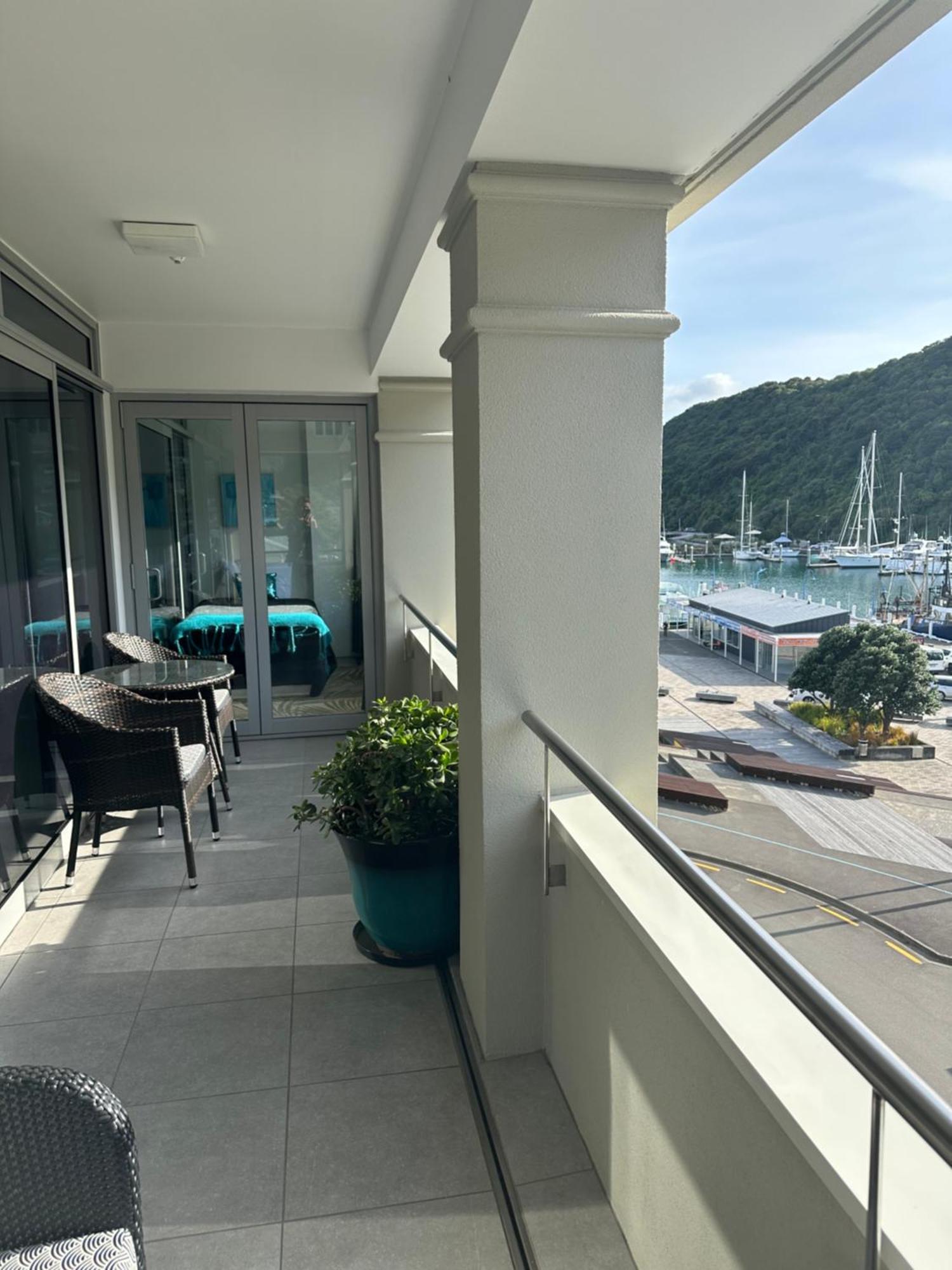 Picton Waterfront Apartments Exteriör bild