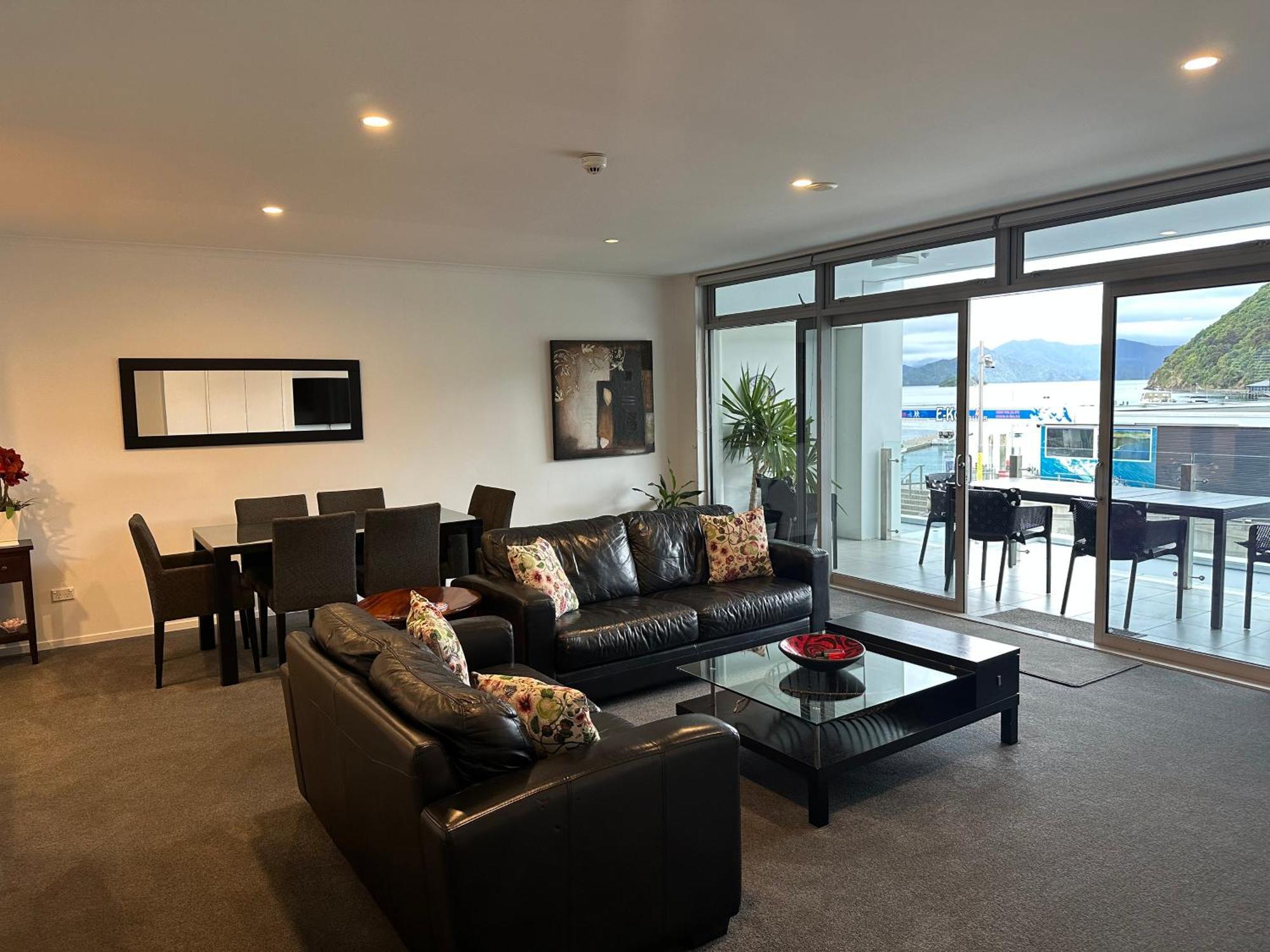 Picton Waterfront Apartments Exteriör bild